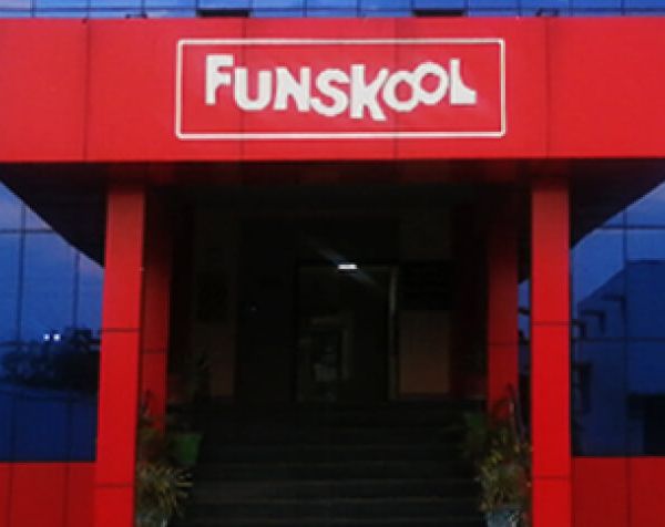 d08hk85si8fs73bef04g.jpg
