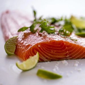 Fresh/ frozen Salmon