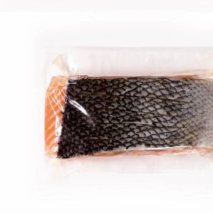 Fresh/ frozen Salmon
