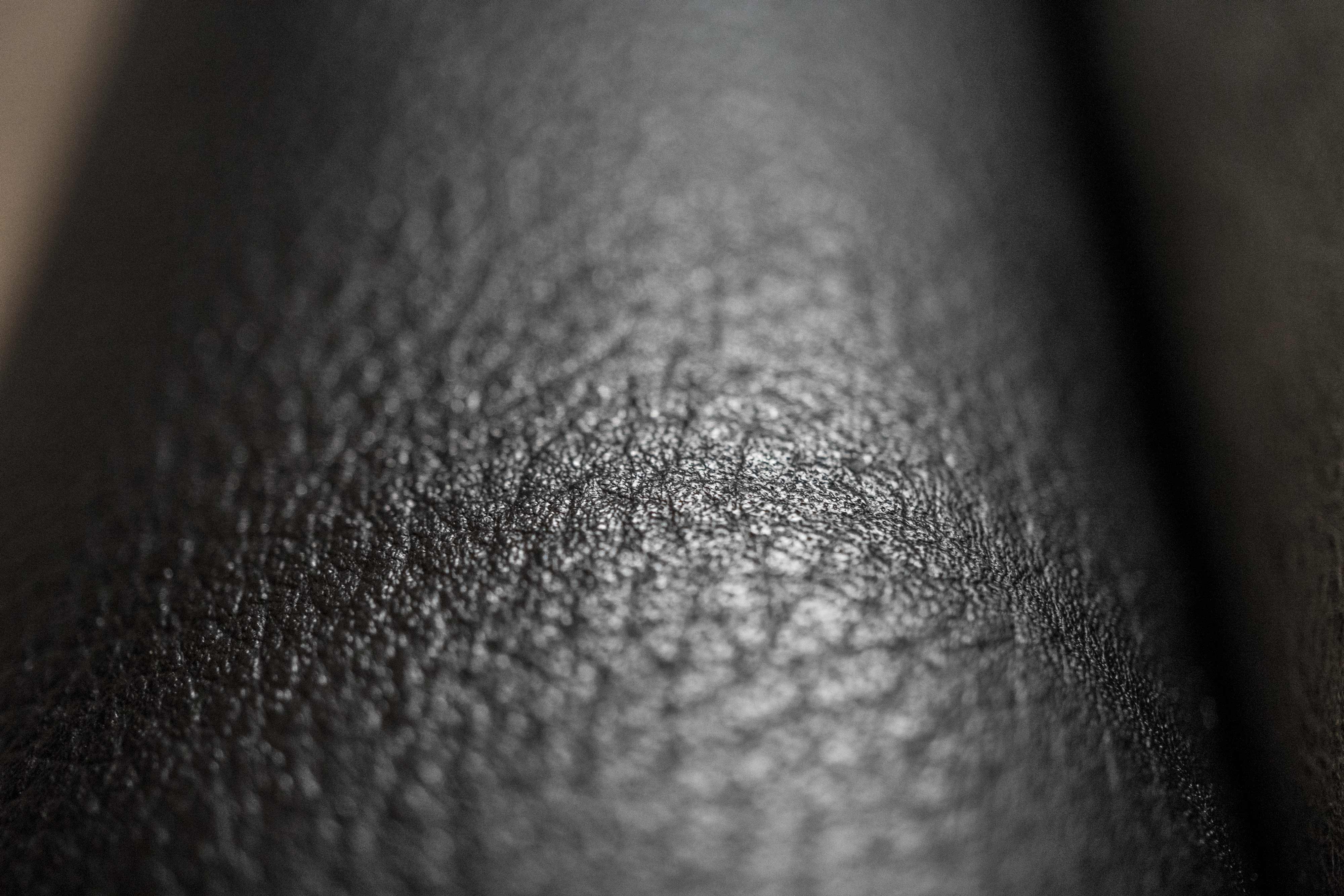 draft-8 Full-grain leather wallets