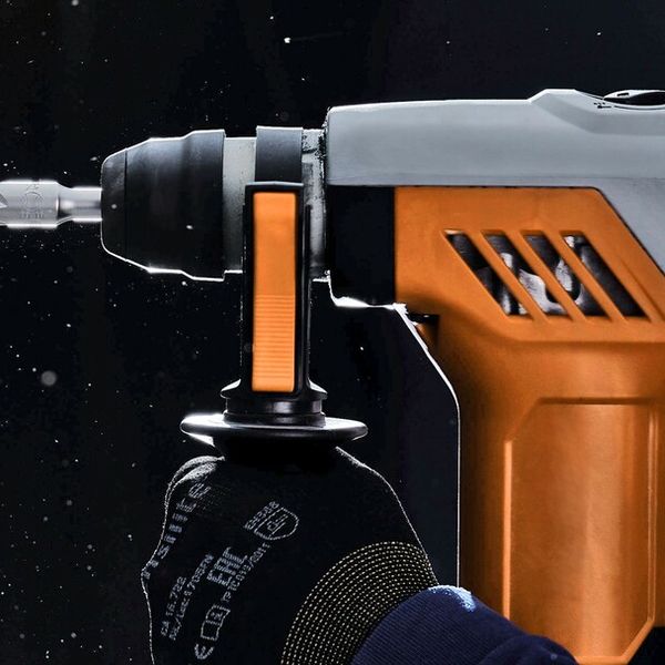 hammer drills, chisels, drill bits