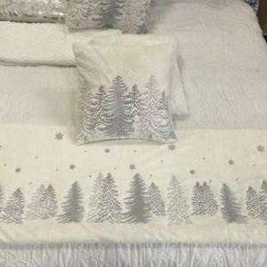 snowflake pillow