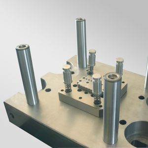 precision progressive die metal stamping dies