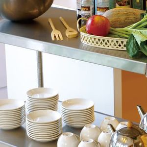 Food Service & Restaurant