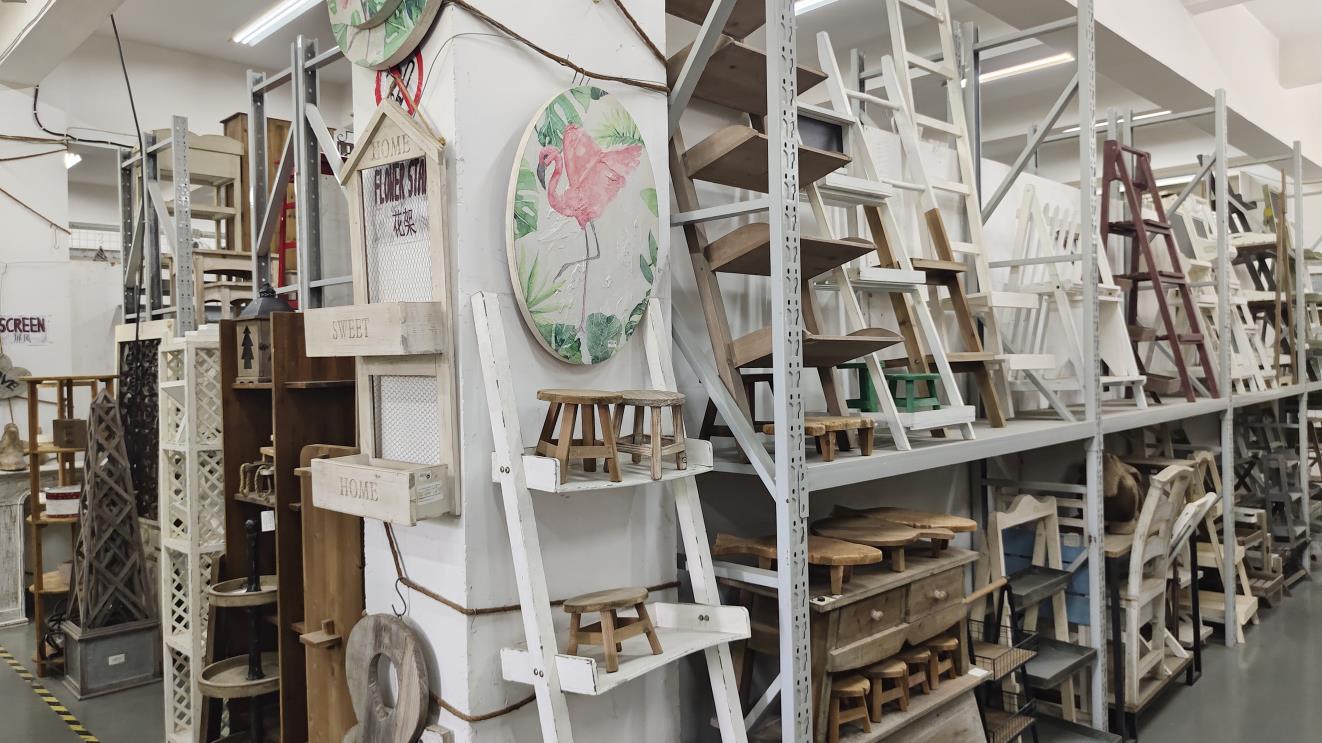 Luckywind Handicrafts Company Ltd. Wooden Cabinets