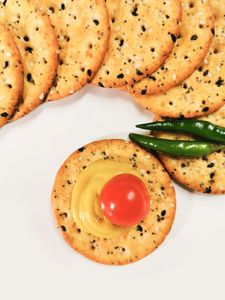 crackers