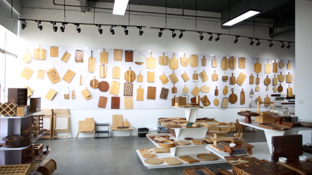 Fujian Bridge Style Furnishings Co., LTD Bamboo Cheese Board