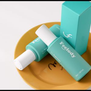 Feelody Day Korea Brand Face Use Multi Essence Sunscreen Dropper White Cast-Free Hydrating Moisturizing Light Finish