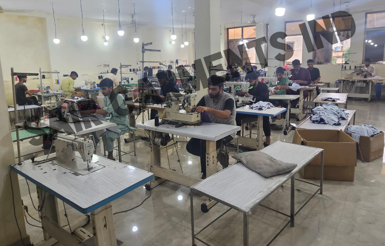 XAVIA INTERNATIONAL factory image 2