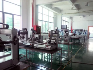 SINRAD TECHNOLOGY CO., LIMITED Wire Cutting and Stripping Machine