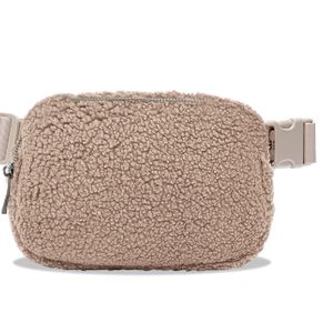 Wholesale Bulk Fashion Colorful Smell Proof Luxury Designer Girls Cross Body Shoulder Gym Small Fanny Pack Bag