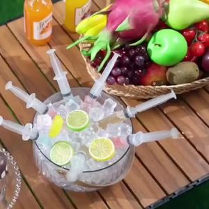 Wholesalers Online Party Supplies Plastic Jelly Shot Reusable Halloween Durable Jelly Shot Bar Supplies Tip Cap Party Syringe