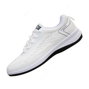 New summer breathable mesh shoes, versatile casual walking shoes and comfortable soft-soled shoes