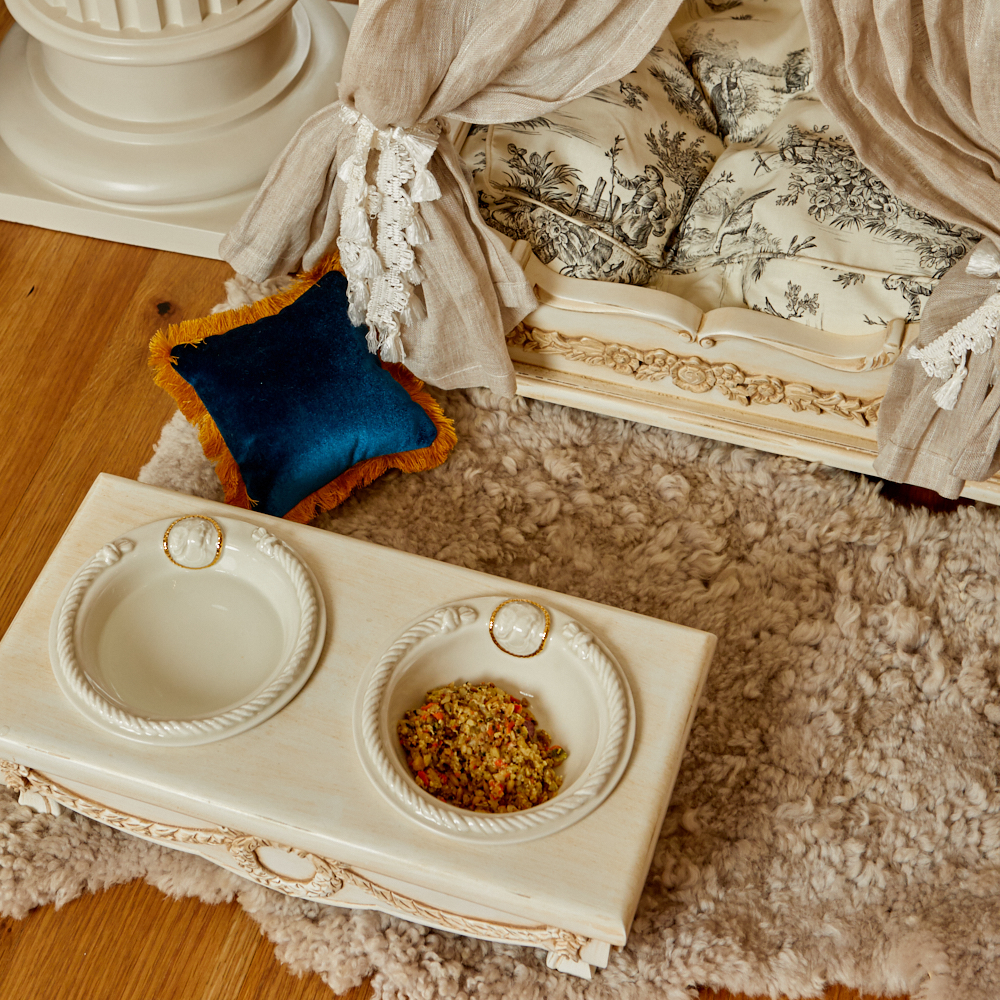 Le Seiji Luxury French-Style Handmade Dog Food Table Premium Pet Dining Table Made in Korea