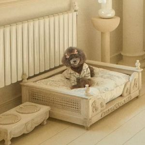 Le Seiji House Elysee Empereur Luxury French-Style Pet Furniture Premium Designer Dog Bed High Quality Wood Pet Interiors
