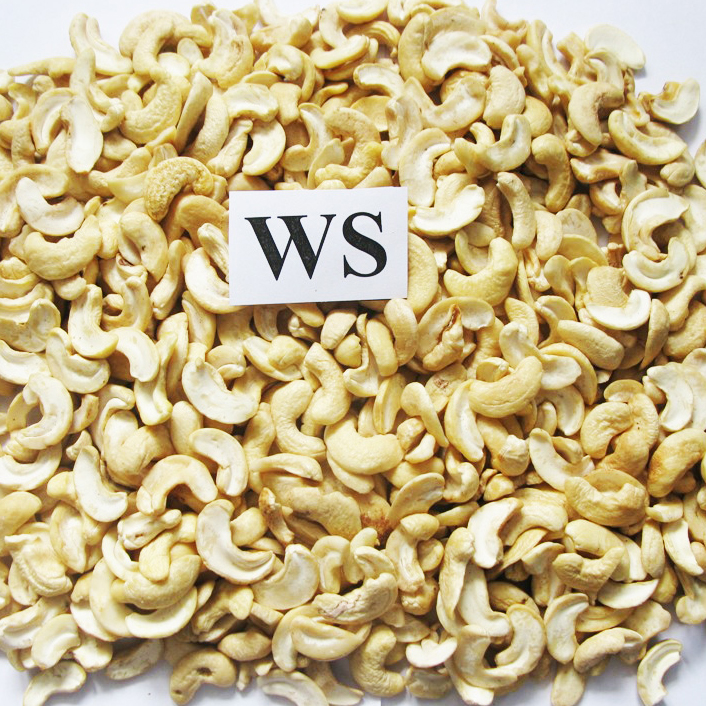 100% Natural Fresh Cashew Kernels WS with Whole Nutritious and Delicious Dried Raw Nuts Cheap Price for Wholesale