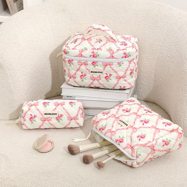 Wholesale Three-piece Set Cotton Travel Storage Toiletry Bag Zipper Pouch Organizer Makeup Flower Cosmetic Bag for Woman