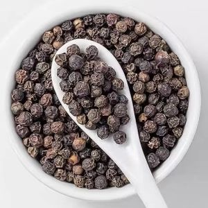 Factory Direct Sale Pure Black Pepper Whole Dried Herb and Seed Dehydrated Spice with Steam Treatment Ad Drying Process