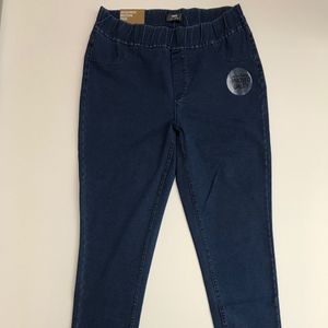 Lady Knitted Denim Jegging