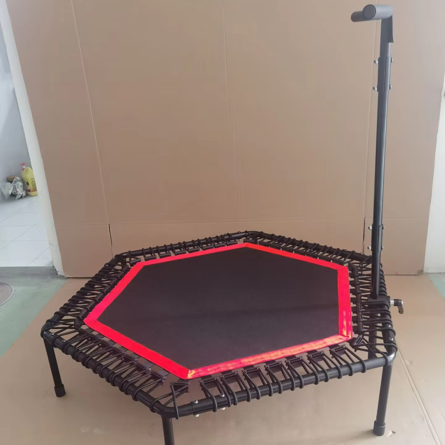 Hot Selling Wholesale Hexagon Cheap Gymnastic Jumping  Fitness Trampoline with Handle for Gym