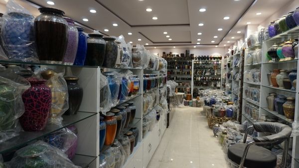 d0q01amph6sc73binc8g.jpg