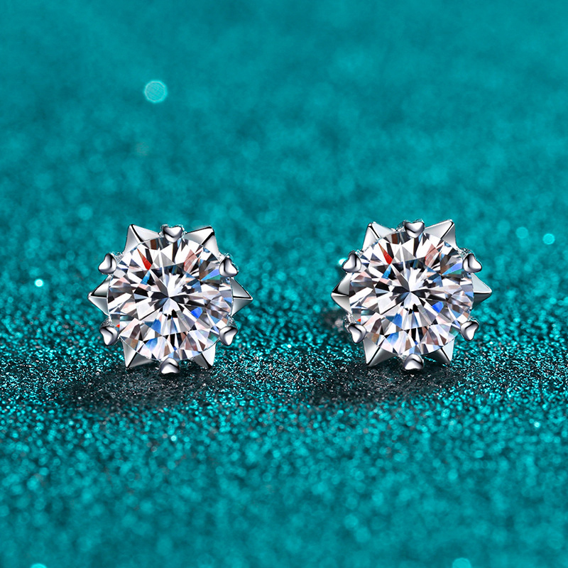 Guangzhou Deechy Trading Co., Ltd Deechy fine jewelry s925 sterling silver earrings female Moissanite diamond snowflake six claw Moissanite stud earrings