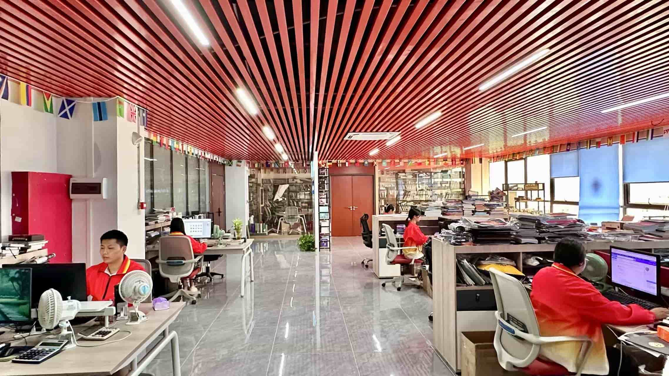 Guangzhou Hangtong Packing Products Ltd. Magazine Printing