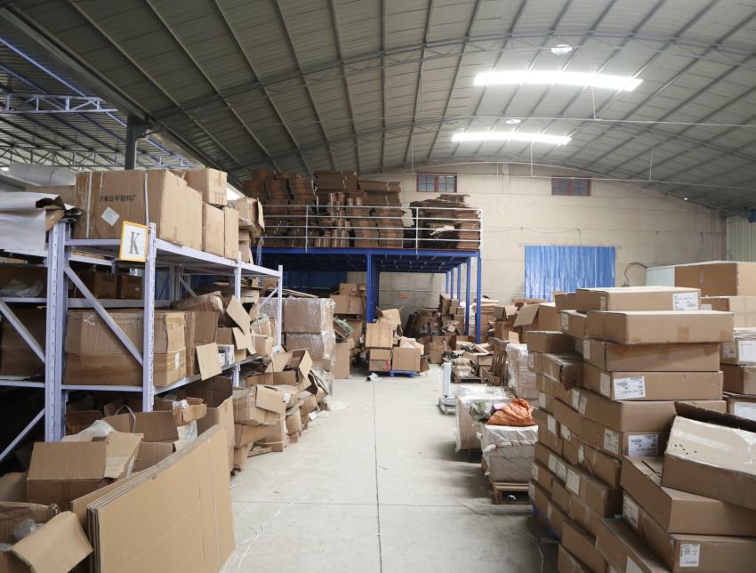 Xi'an Huihong Vehicle Parts Company Limited seat sliders