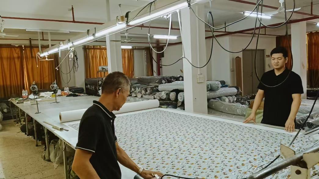 Guangzhou Shuliqi Garment Co., Ltd. T-shirts