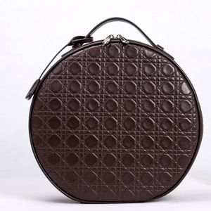 KONCAI Custom Round PU Leather Vanity Cosmetics Case Makeup Bag Travel Organizer Beauty Bag Makeup Box With Led Light Mirror
