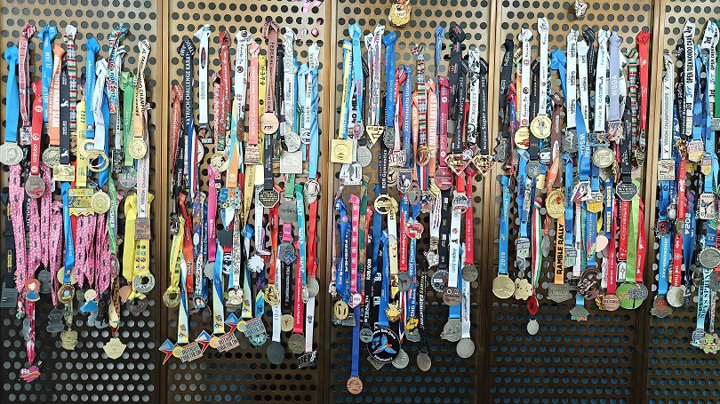 Pingyang Shuanghua Metal Products Co., Ltd. Medal