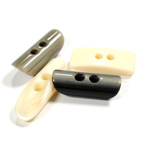 Fashion Custom Durable Two Holes Faux Horn Resin Toggle Button for Suit Coat Shirt Garment Apparel Tailor Clothing Sewing