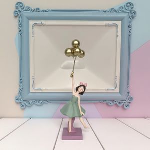 Elegant Resin Crafts Girl Figurine Fashion Style Indoor Art Cartoon Figure Holding Balloon Hand Painted