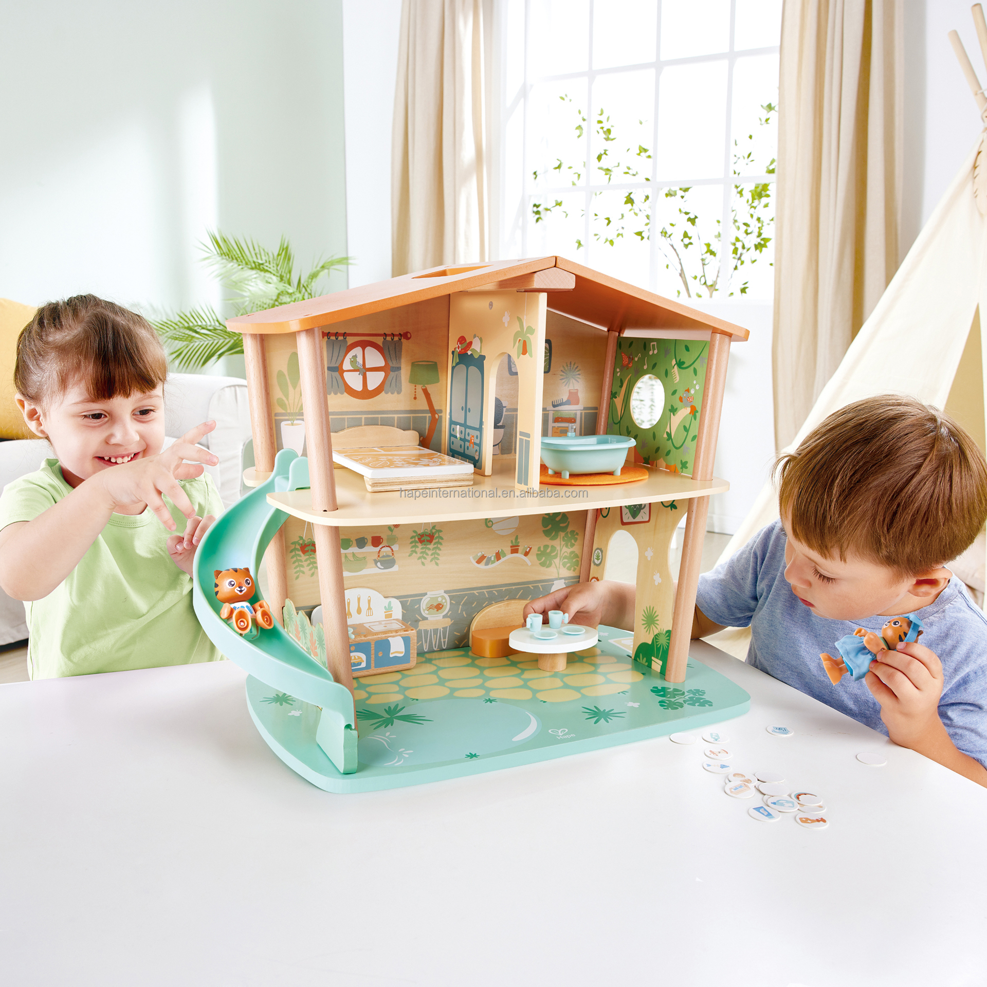 Hape New Type Wooden Tigers' Jungle Doll House Kids Furniture Toys Wooden Doll House for Toddlers