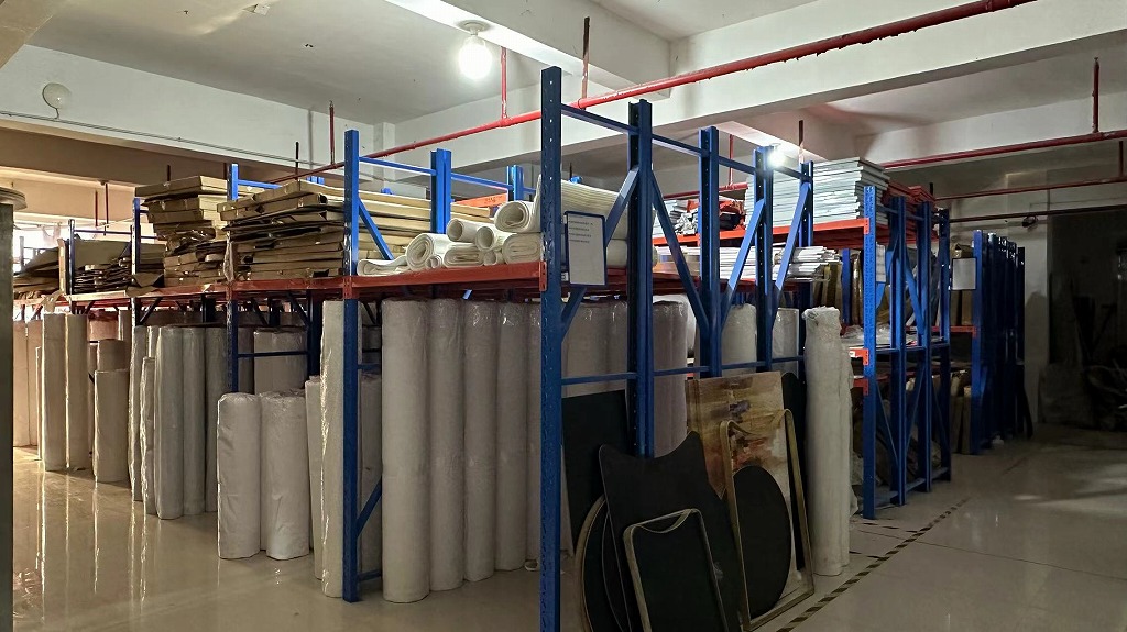 Yiwu Huamiao Home Supplies Co., Ltd. Crystal Porcelain Painting
