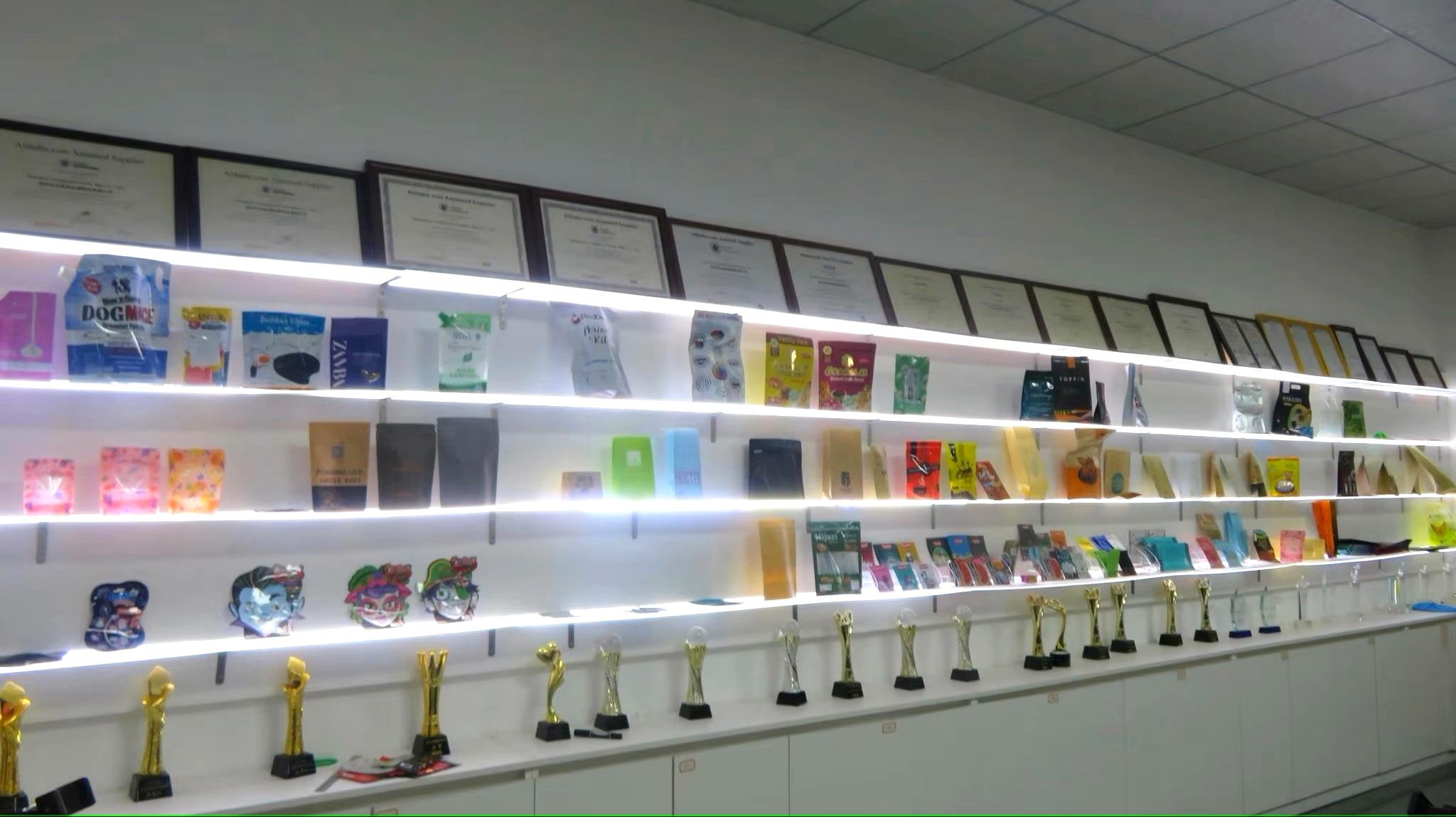 Shenzhen Yongliantai New Material Technology Co., Ltd. Spout Pouches