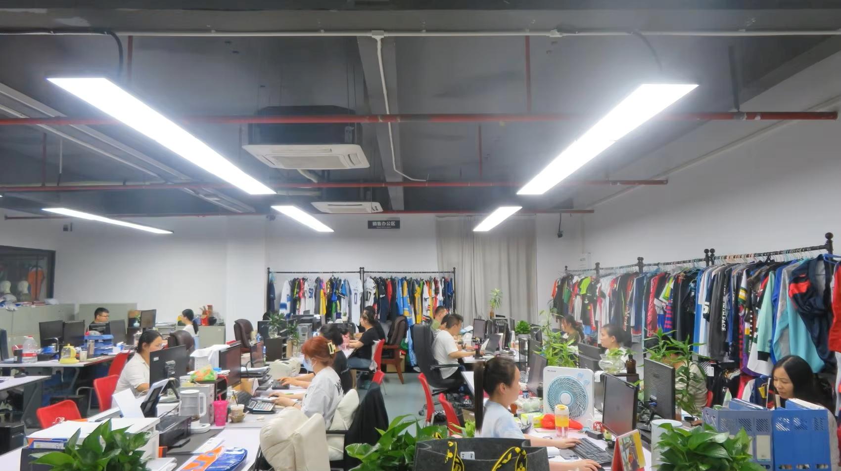 Tonton Sportswear (Shenzhen) Co., Ltd. American Football Uniforms