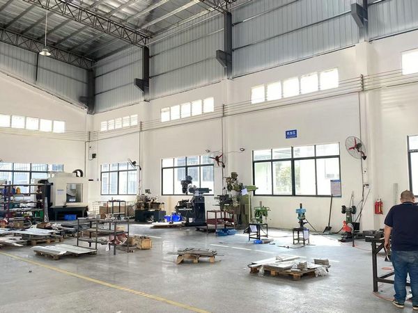 d1mtb61gv6tc73bpfo30.jpg