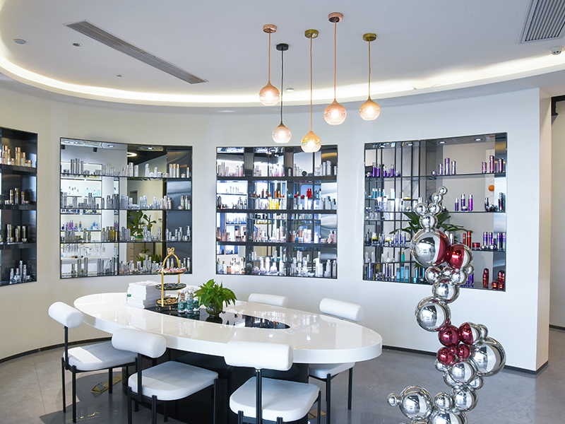 Guangzhou Tinda Plastic Co., Ltd. Skincare Packaging