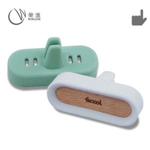 Car Air Vent Clip Refillable Car Perfume Diffuser Wholesale Mini Silicone Air Fresher 10 Scents Offered Silicone + Wood Wingenes