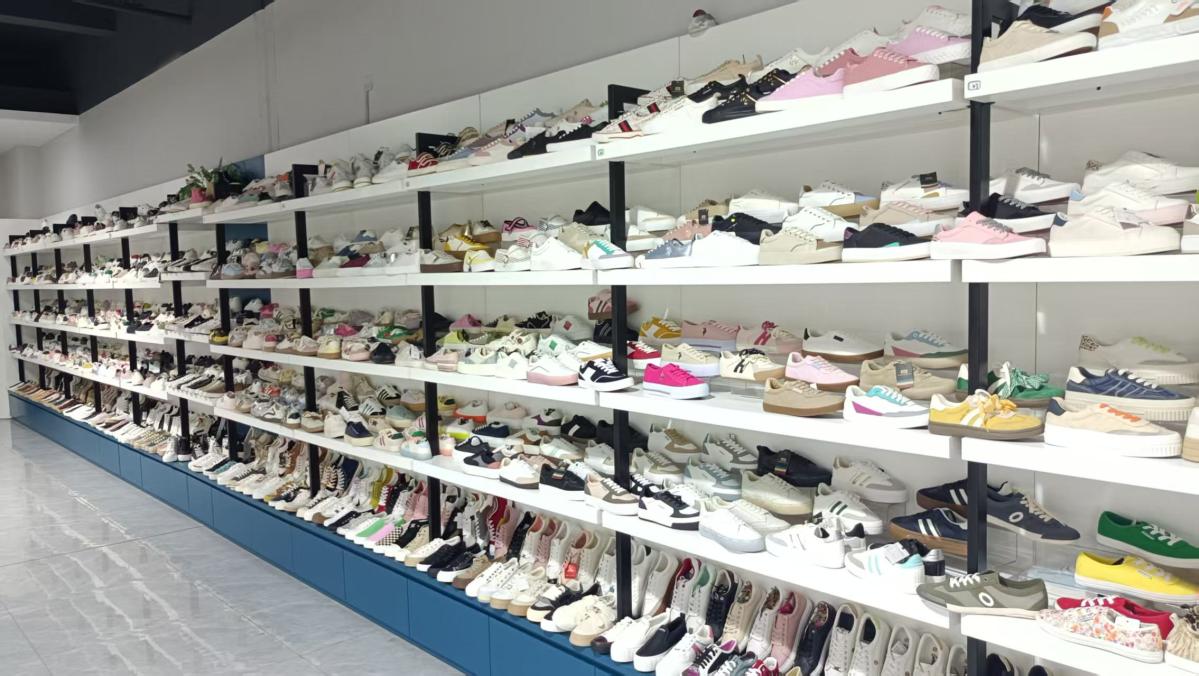 Ruian Mingbao Import and Export Co., Ltd. Casual Shoes