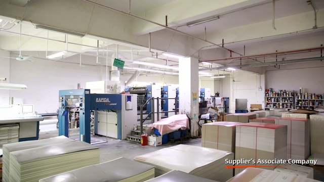 Guangzhou Huicai Garment Accessories Co., Ltd. Paper Bags