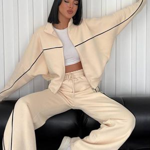 Tracksuit Custom Logo 100% Polyester Zipper 2 Piece Outfits Sweatsuit Oversized Casual Long Sleeve Sweatshirt Jogger Pants Set