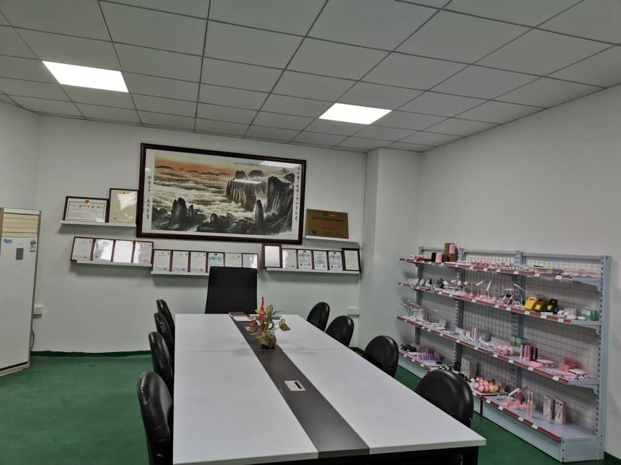 Doumen District Baijiao Town Hengli Electronics Business Department UV Keychain