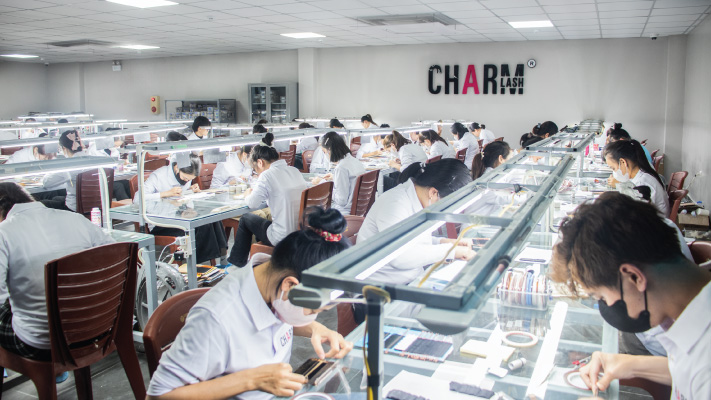 Pure Group Production and Trading Company Limited False eyelashes
