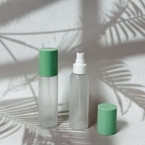 Custom Logo 120ml Vacuum Clear Cosmetic Skincare Plastic Spray Cream Serum Pump Spray Bottle for Perfume