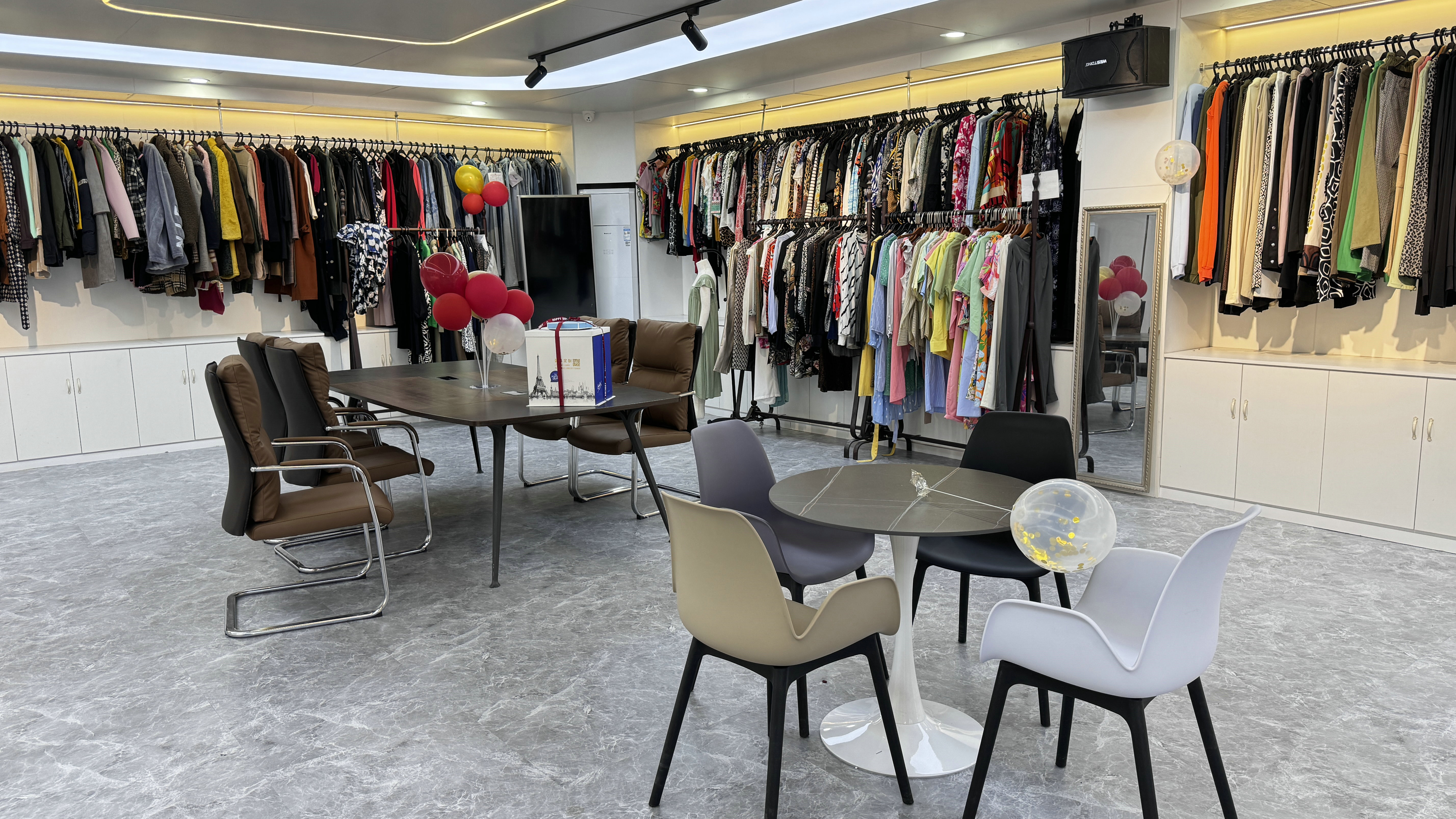 Guangzhou Leader Show Garment Co., Ltd. T-shirts