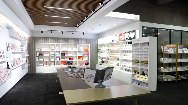 Foshan Hanyi Cosmetics Co., Ltd. UV Gel Polish