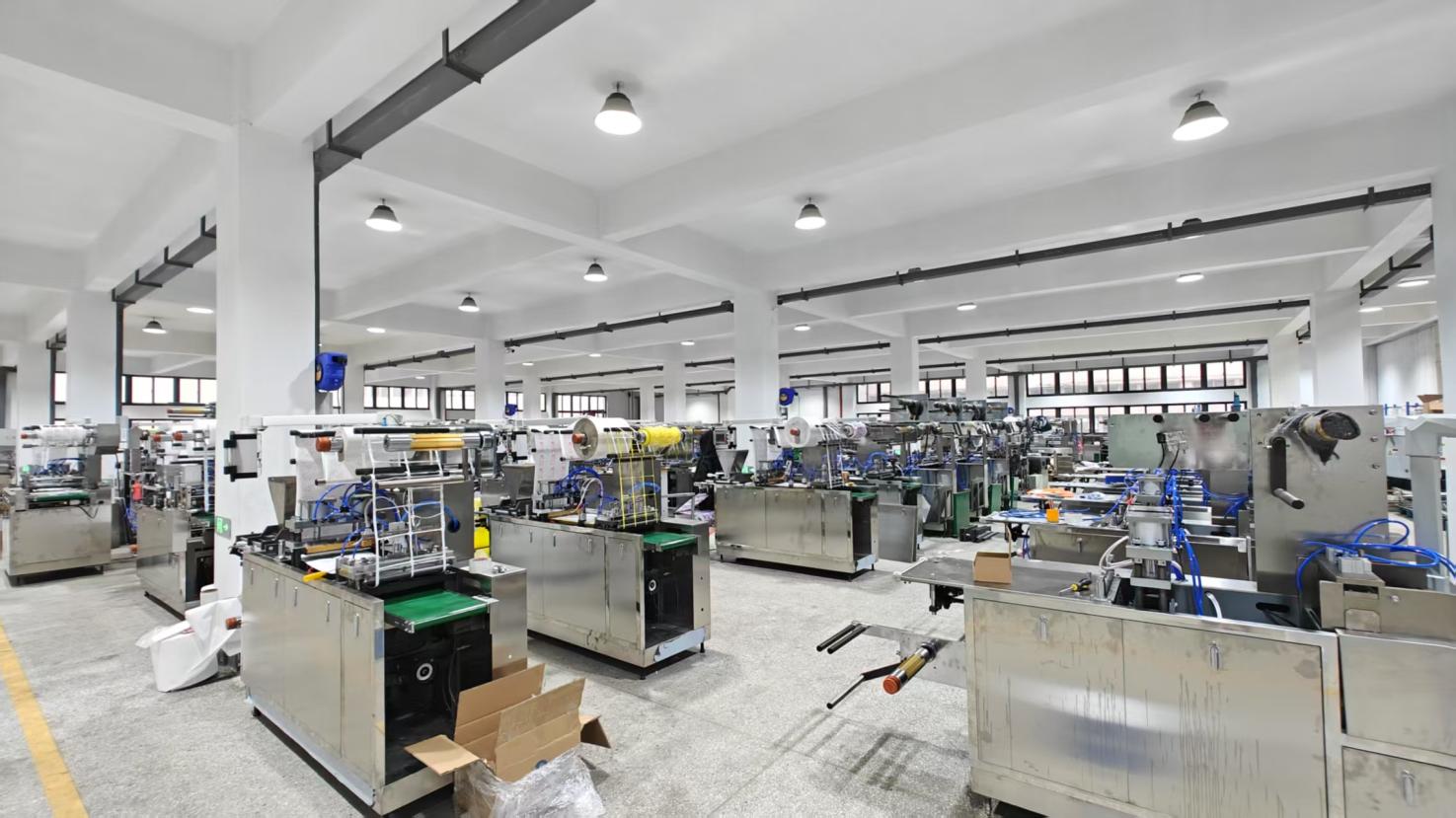 Zhejiang Ruian Huayuan Packaging Machinery Co., Ltd. factory image 3