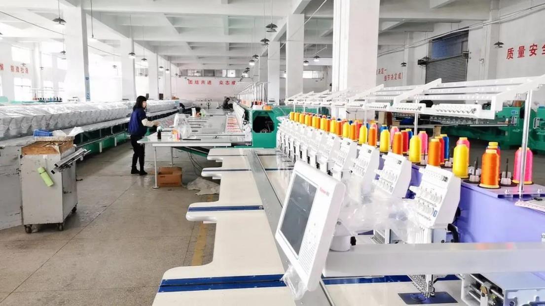 Fujian Yonthin Digital Control Technology Co., Ltd. Computerized Embroidery Machine